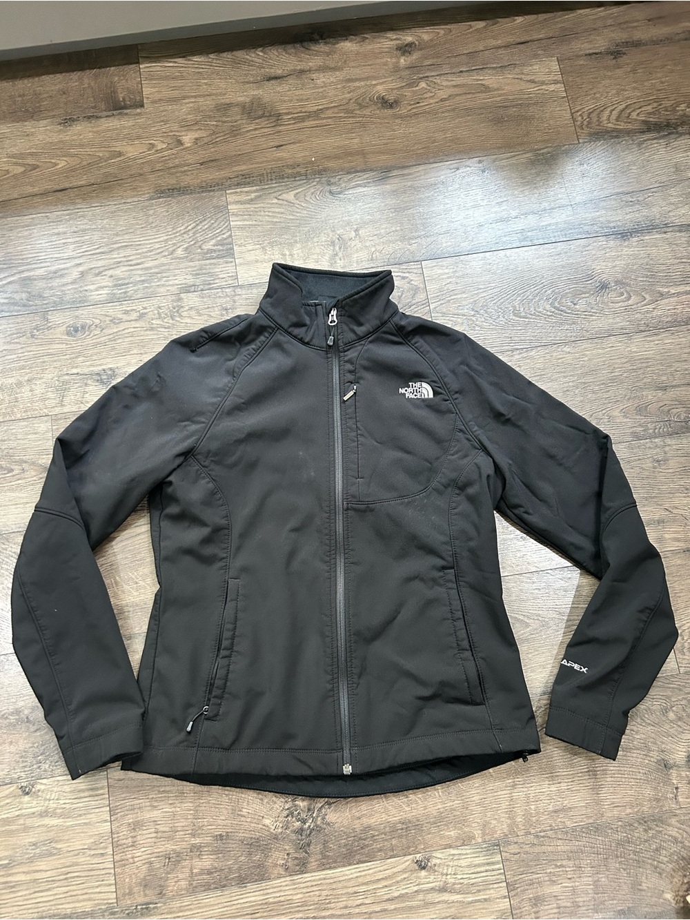 The North Face Apex Bionic Softshell Jacket - Picture 6 of 8